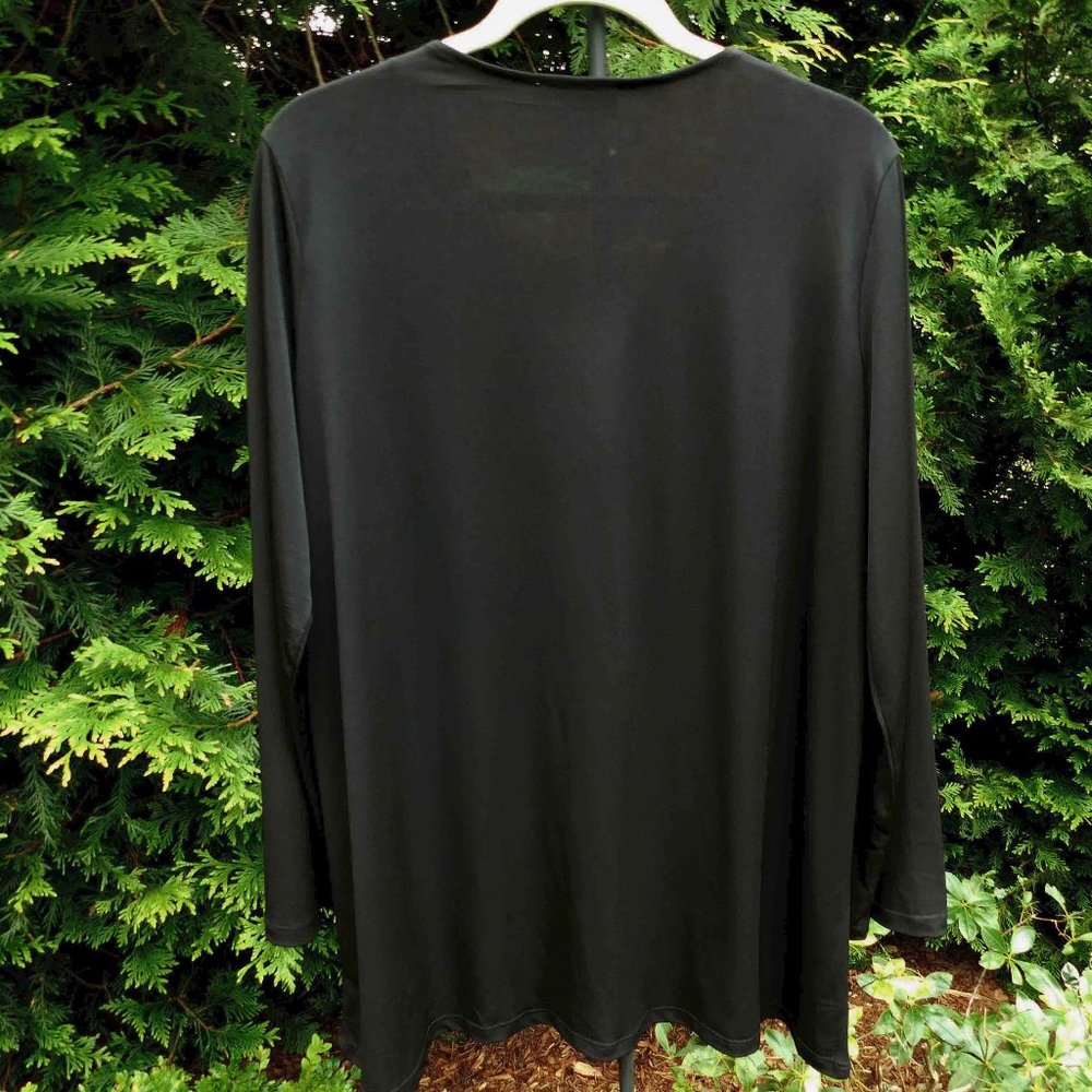 Carmen Marc Valvo Plus Sz-1x Beautiful Studded Blouse - Picture 3 of 3